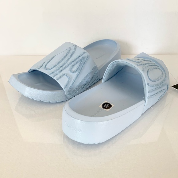 Jordan Sandals - Picture 5 of 12